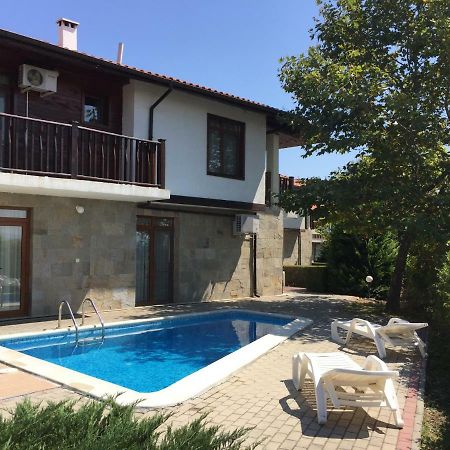 Hilltop Villa Burgas Exterior photo